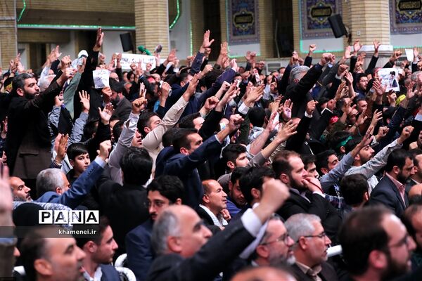 دیدار اقشار مختلف مردم با حضرت آیت‌الله خامنه‌ای رهبر انقلاب اسلامی
