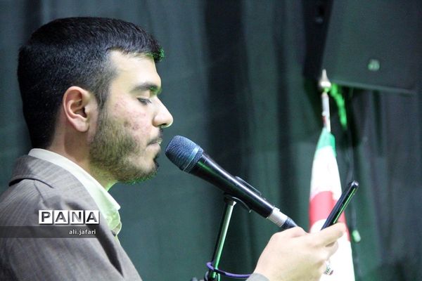 اعزام دانش آموزان پسر ناحیه یک شهرری به اردوی راهیان نور