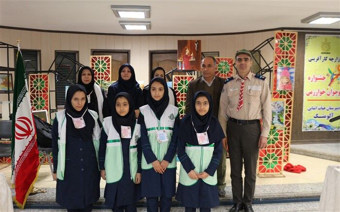 بازارچه کارآفرینی جشنواره نوجوان خوارزمی در قزوین برگزار شد