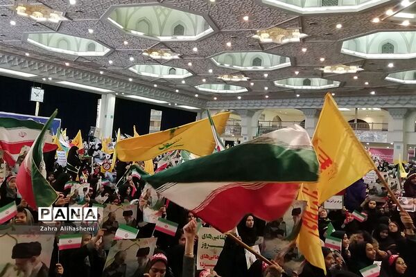 گردهمایی 30 هزار نفری نسل سلیمانی در مصلی تهران