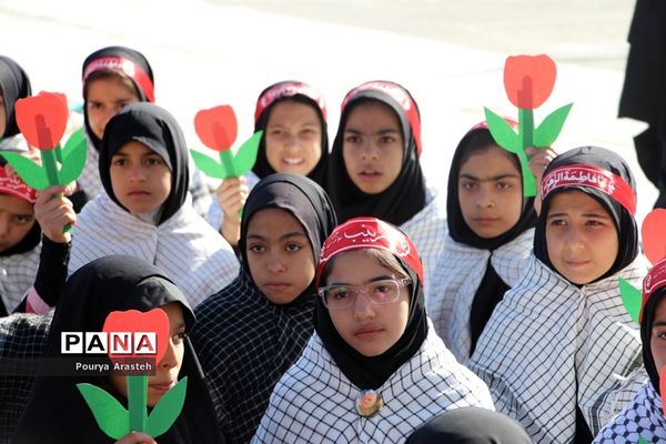 طرح ملی لاله های روشن یادواره شهید اخوت در دبستان شهید غفرانی