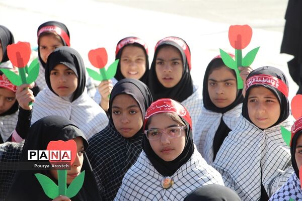 طرح ملی لاله های روشن یادواره شهید اخوت در دبستان شهید غفرانی