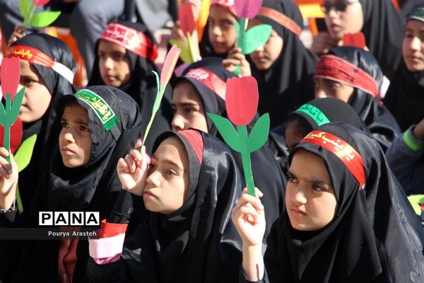 طرح ملی لاله های روشن یادواره شهید اخوت در دبستان شهید غفرانی