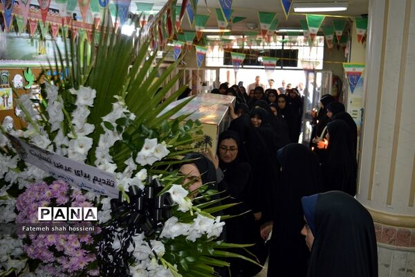 تشیع پیکر شهید گمنام در مراسم میهمانی لاله های روشن  فیروزکوه