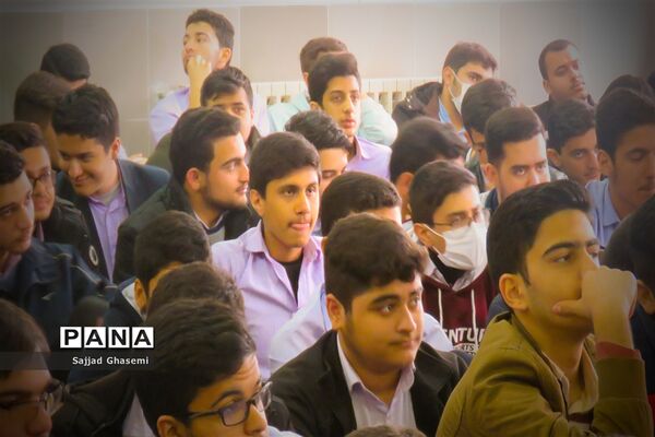 یادواره شهدای دانش آموزی در غرب گلستان