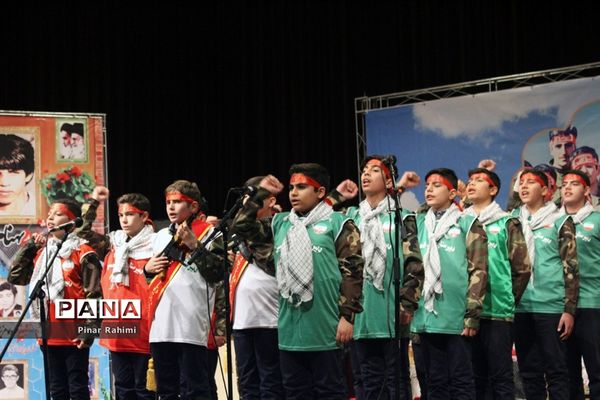 یادواره شهدای دانش‌آموز و فرهنگی در تبریز