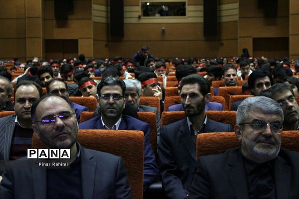 یادواره شهدای دانش‌آموز و فرهنگی در تبریز