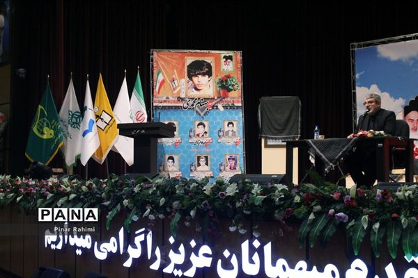 یادواره شهدای دانش‌آموز و فرهنگی در تبریز