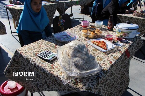 جشنواره غذایی درمدارس یزد