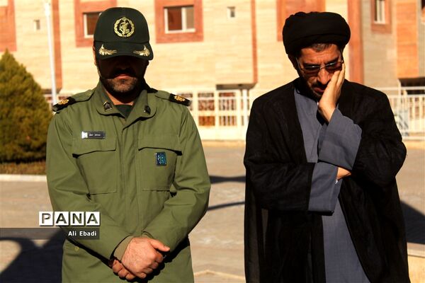 غبار روبی مزار شهدای پردیسان