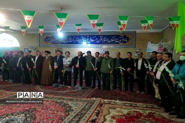 گلباران مزار شهدا در شهرستان ورامین