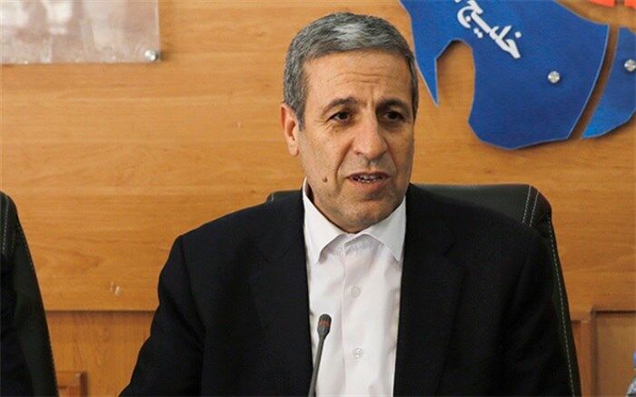 دولت با وجود محدودیت‌های مالی پروژه راه آهن بوشهر را متوقف نکرده است