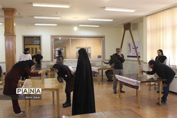 درحاشیه برگزاری  نخستین المپیاد استانی بازی‌های فکری-سرگرمی رویش ویژه فرهنگیان فارس