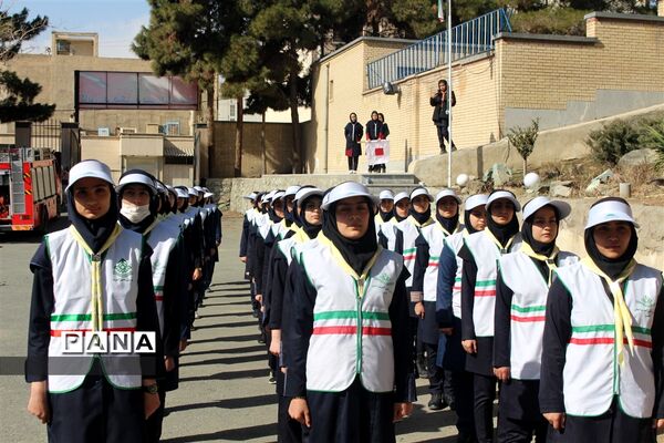 برگزاری همایش یاوران انقلاب سازمان دانش آموزی در استان البرز