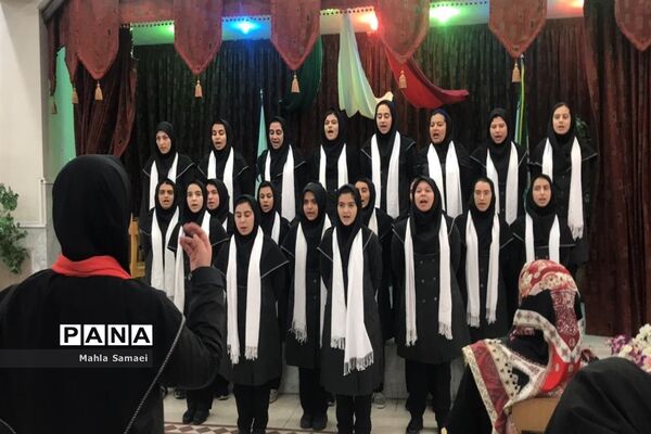 جشنواره غذا درآموزشگاه آرمیتا مصلی نژاد شهرری