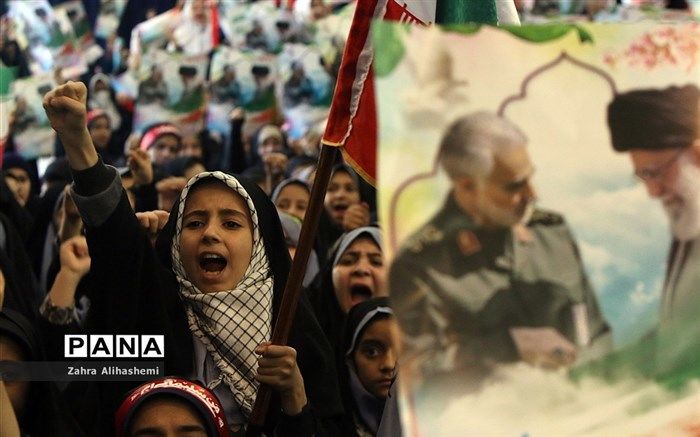 برپایی 8 ایستگاه فرهنگی و هنری در راهپیمایی 22 بهمن 98 توسط آموزش و پرورش شهر تهران