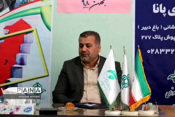 نخستین نشست اعضای شورای دانش آموزی استان قزوین