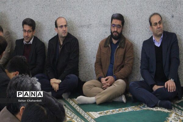 مراسم گرامیداشت پیروزی انقلاب اسلامی و چهلمین روز شهادت سردار سلیمانی با محوریت سازمان دانش آموزی