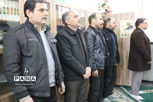 مراسم گرامیداشت پیروزی انقلاب اسلامی و چهلمین روز شهادت سردار سلیمانی با محوریت سازمان دانش آموزی