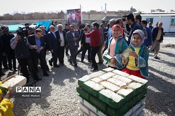 آیین خشت‌گذاری وآغاز عملیات ساخت مجتمع آموزشی استثنایی  شهیدسردار سلیمانی فشافویه