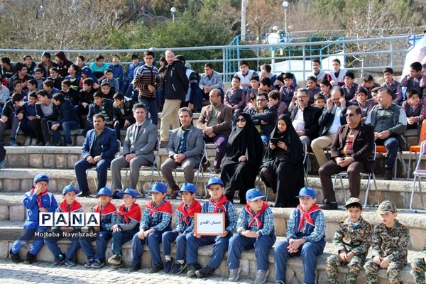 جشن یاوران انقلاب در ناحیه 3 آموزش و پرورش مشهد