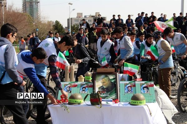 جشن یاوران انقلاب در ناحیه 3 آموزش و پرورش مشهد