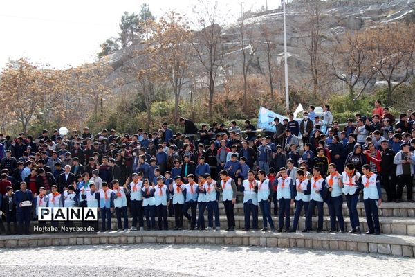 جشن یاوران انقلاب در ناحیه 3 آموزش و پرورش مشهد
