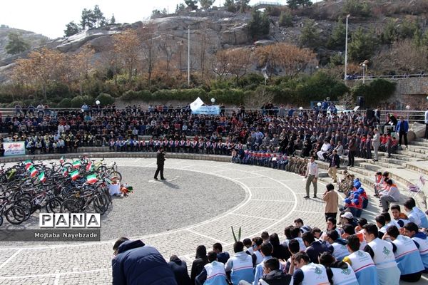 جشن یاوران انقلاب در ناحیه 3 آموزش و پرورش مشهد