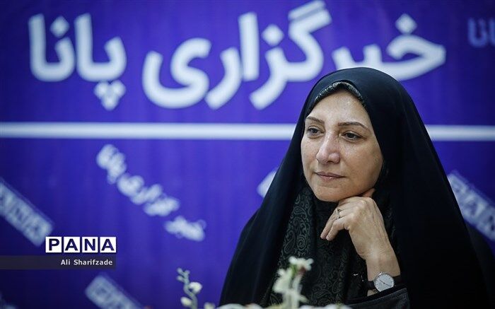 بسته پیشنهادی زهرا نژادبهرام درموردچگونگی ادامه فعالیت دستفروشان در «پارکینگ پروانه»