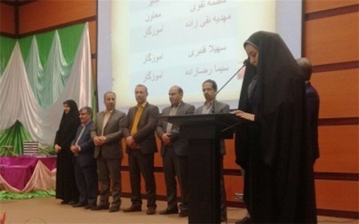 برگزاری اختتامیه طرح های آموزشی در شهرستان بهارستان