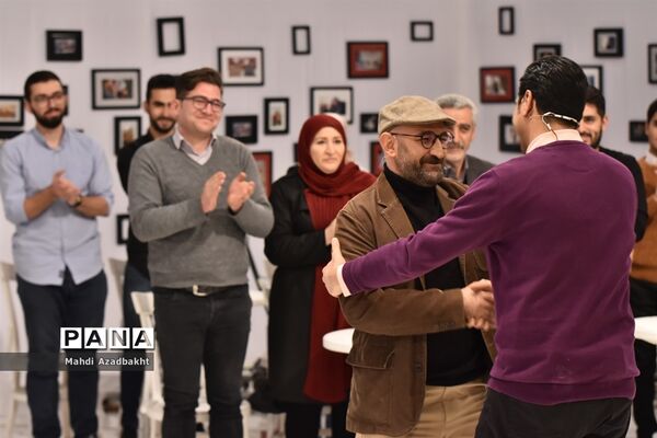 برنامه تلویزیونی چهل تیکه