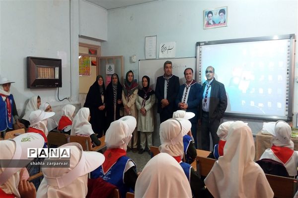 بازدید مسئولین سازمان دانش آموزی استان فارس از فعالیت ها و ابتکارات سازمان دانش‌آموزی نی ریز
