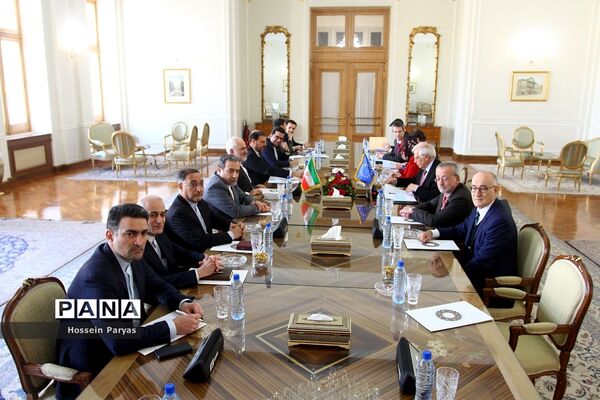 دیدار جوزف بورل هماهنگ کننده عالی سیاست خارجی اتحادیه اروپا با ظریف