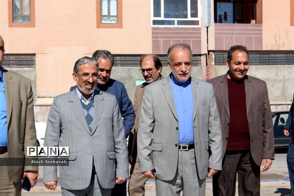 افتتاح مدارس کار و دانش هدایت الله موسوی