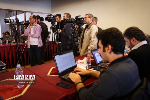 نشست خبری سی و پنجمین جشنواره موسیقی فجر