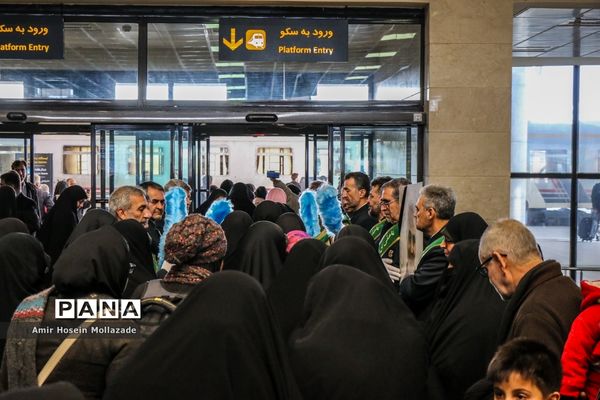 اعزام زائران حرم رضوی از راه آهن ارومیه
