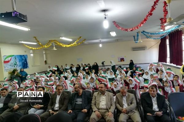 برگزاری جشن تکلیف دانش آموزان پایه سوم دبستان ام البنین شهرستان حمیدیه