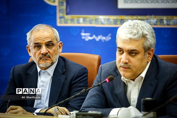امضا تفاهم نامه بین معاونت علمی و فناوری ریاست جمهوری و وزارت آموزش و پرورش
