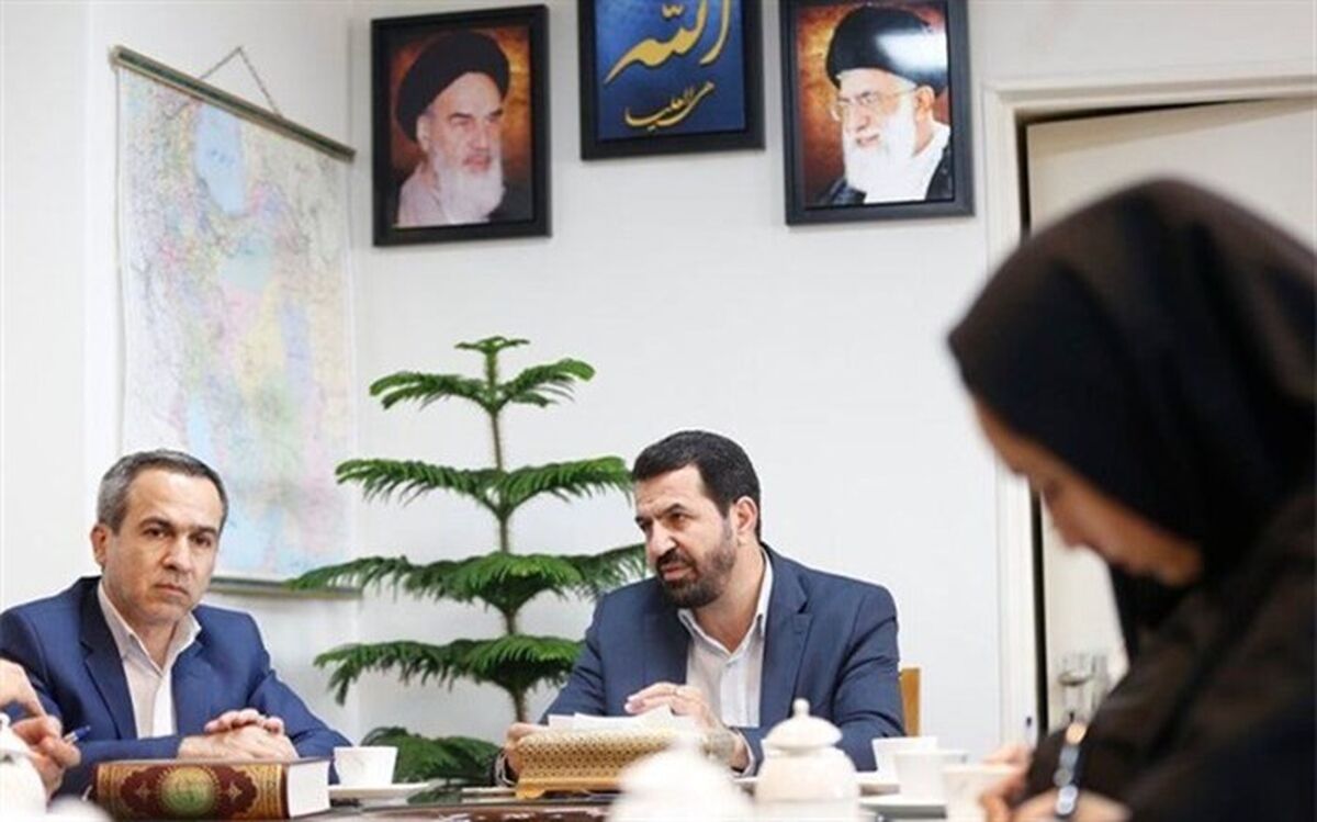 احزاب و گروه‌ها جدی‌تر در انتخابات لیست بدهند