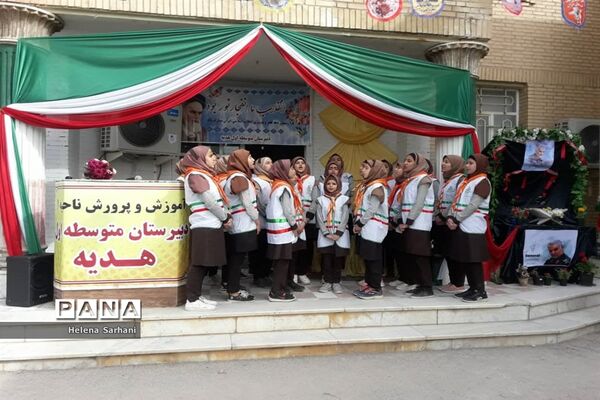 برپایی جشن انقلاب و یادواره شهادت حاج قاسم سلیمانی در ملاشیه اهواز