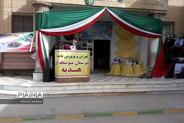 برپایی جشن انقلاب و یادواره شهادت حاج قاسم سلیمانی در ملاشیه اهواز