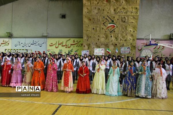 همایش بزرگ یاوران انقلاب با عنوان سپاس سردار-1