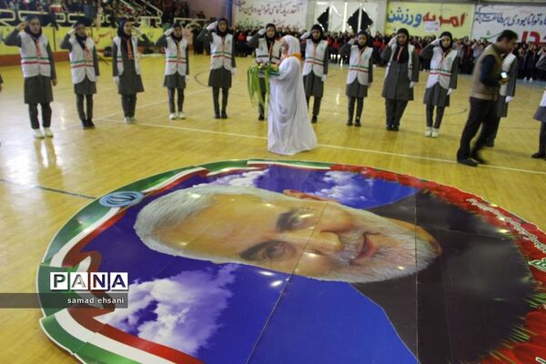 همایش بزرگ یاوران انقلاب با عنوان سپاس سردار-2