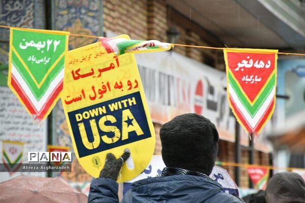 راه‌پیمایی  یوم الله 22 بهمن در بابلسر