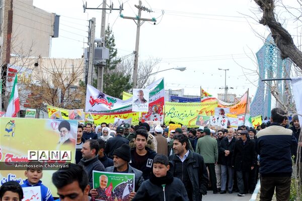 راهپیمایی باشکوه 22 بهمن در تایباد
