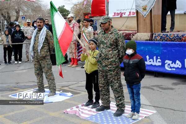 راهپیمایی باشکوه 22 بهمن در تایباد