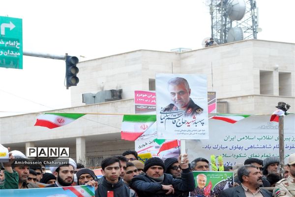 راهپیمایی باشکوه 22 بهمن در تایباد