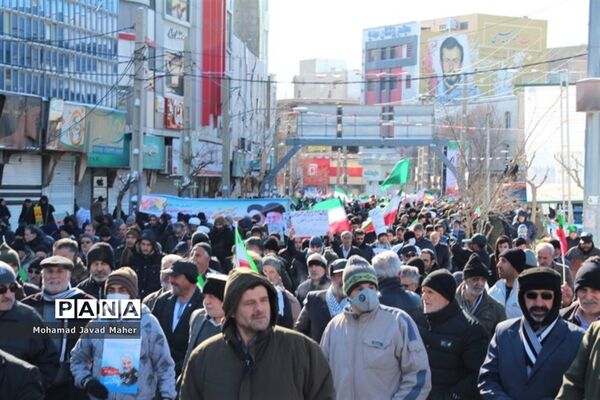 مراسم راهپیمایی 22 بهمن در شهرقدس(2)