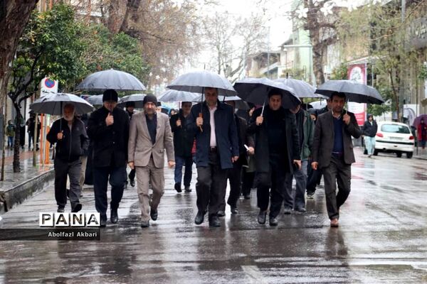راه‌پیمایی مردم ساری در روز ۲۲ بهمن