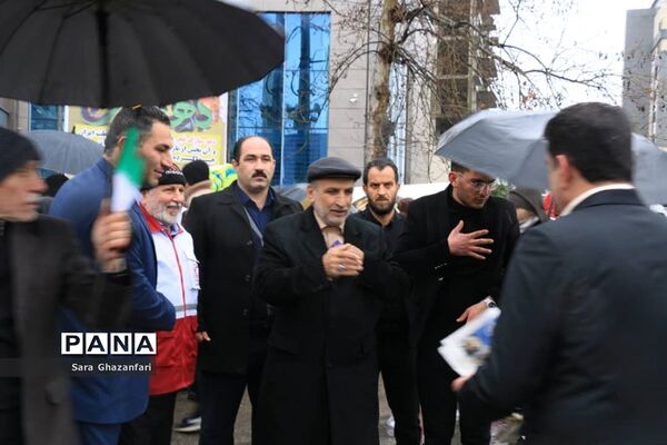 راه‌پیمایی روز 22 بهمن در مرکز مازندران